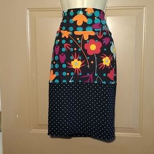 NWT LuLaRoe "CASSIE" PENCIL SKIRT-SIZE XS
